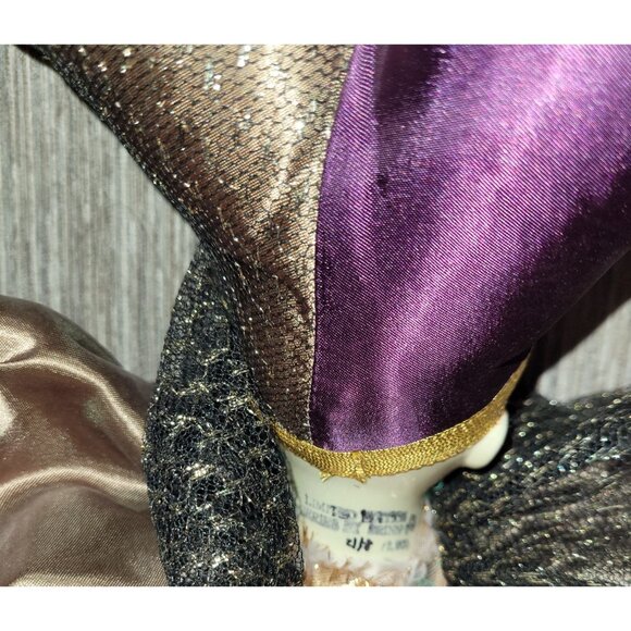 Brinn’s Pierrot Harlequin Jester Doll Limited Edition Porcelain Musical EUC - Picture 10 of 10